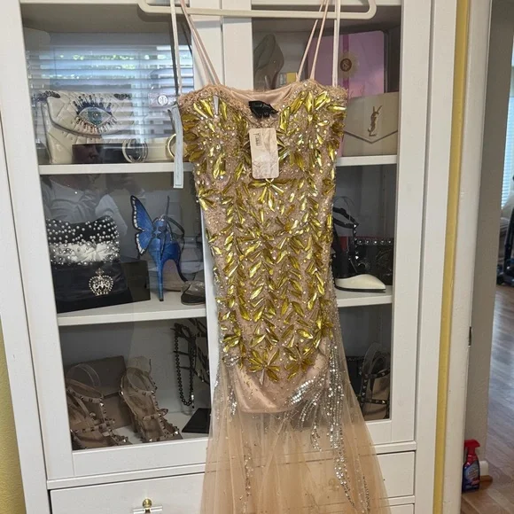 Dave & Johnny Pink and Gold Embellished Dress - Picture 8 of 11